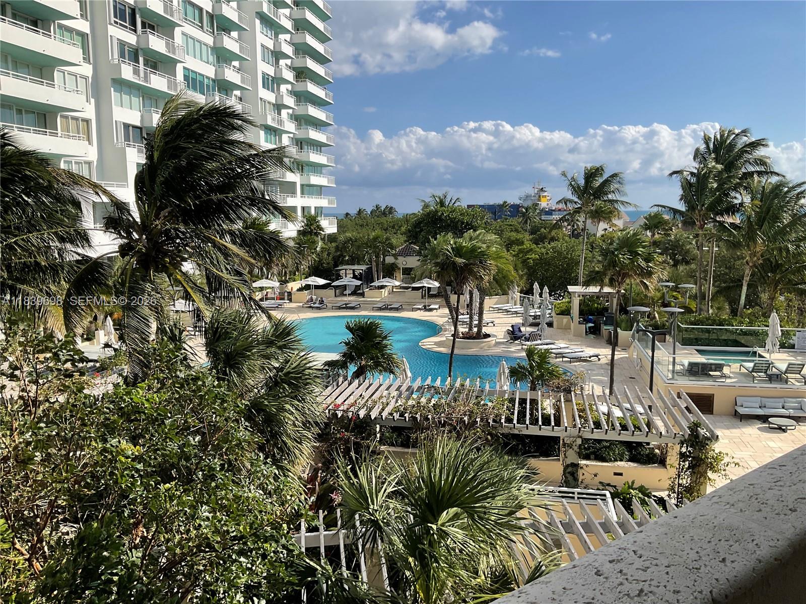 300 S Pointe Dr #501, Miami Beach FL 33139