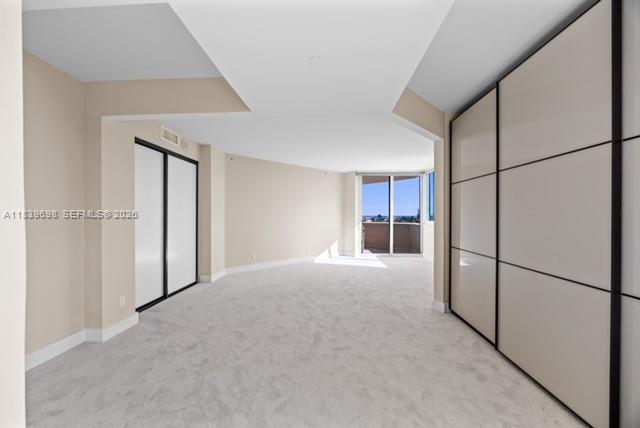 300 S Pointe Dr #501, Miami Beach FL 33139