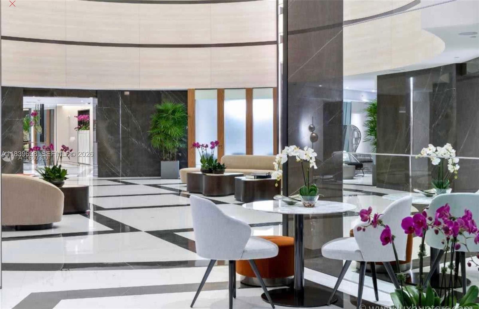 300 S Pointe Dr #501, Miami Beach FL 33139