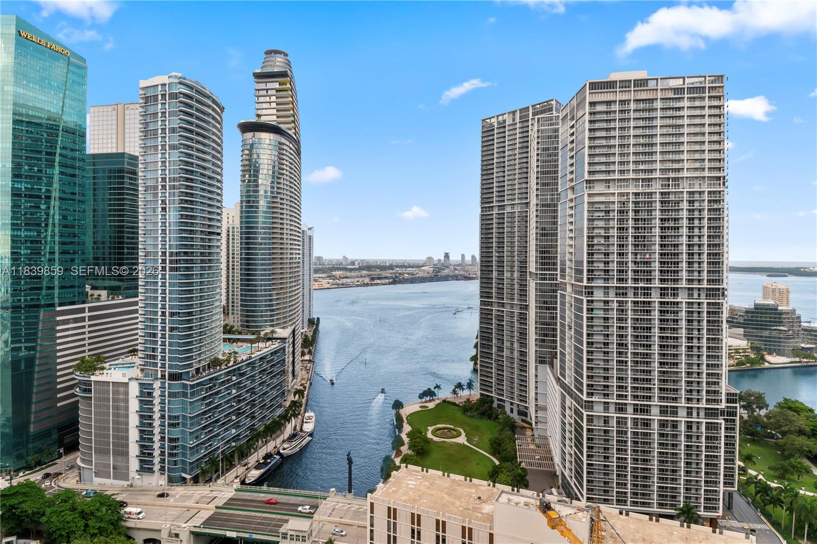 41 SE 5th St #1901, Miami FL 33131