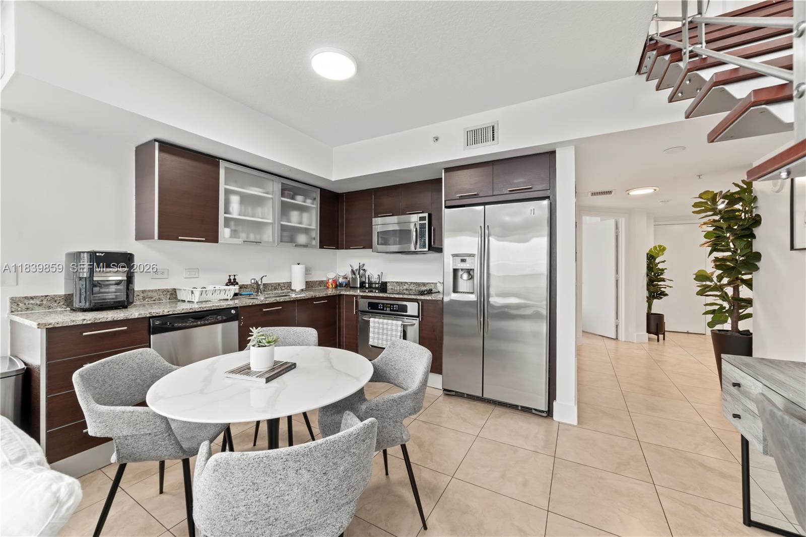 41 SE 5th St #1901, Miami FL 33131