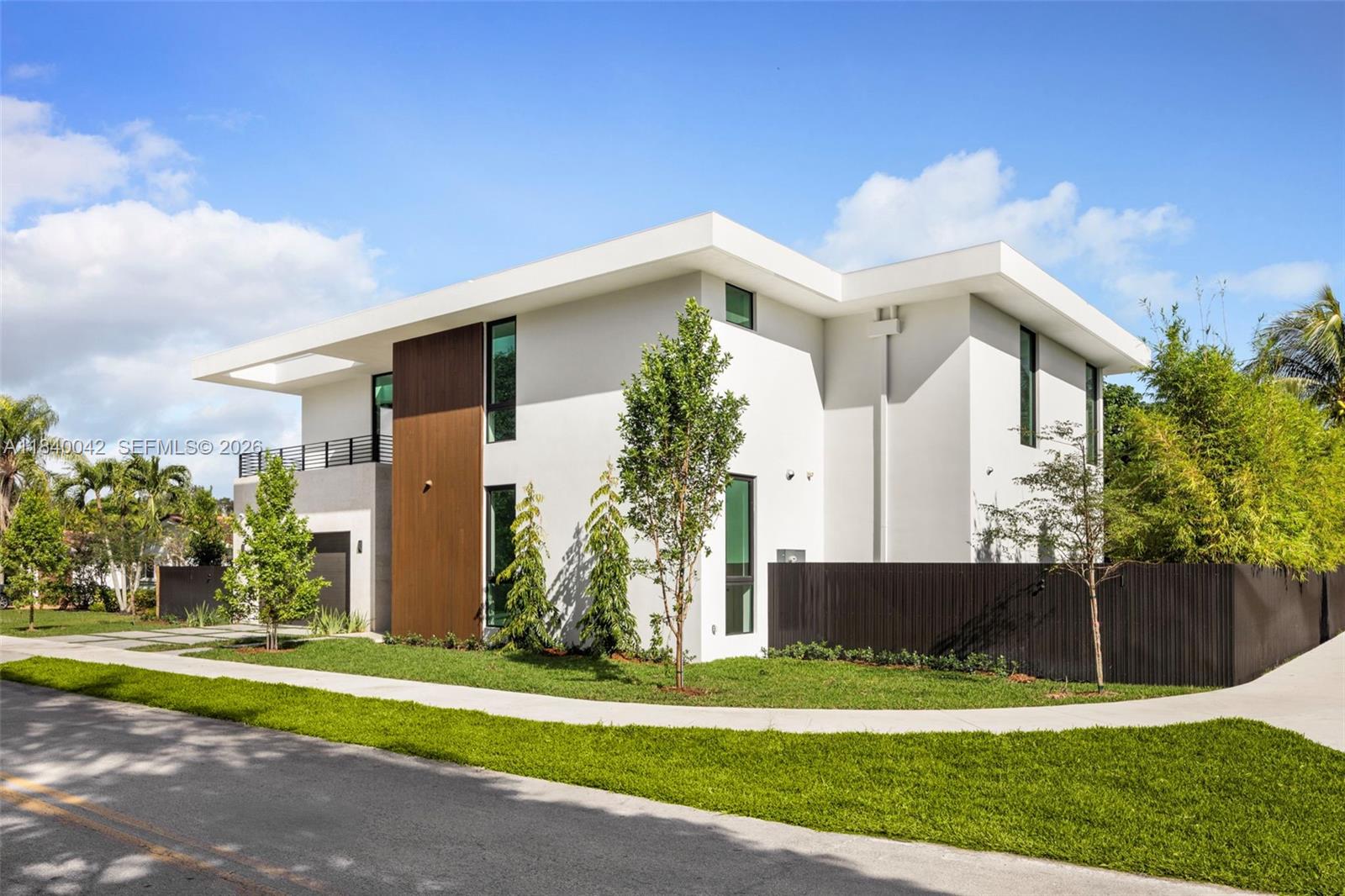 7965 SW 53rd Ave, Miami FL 33143