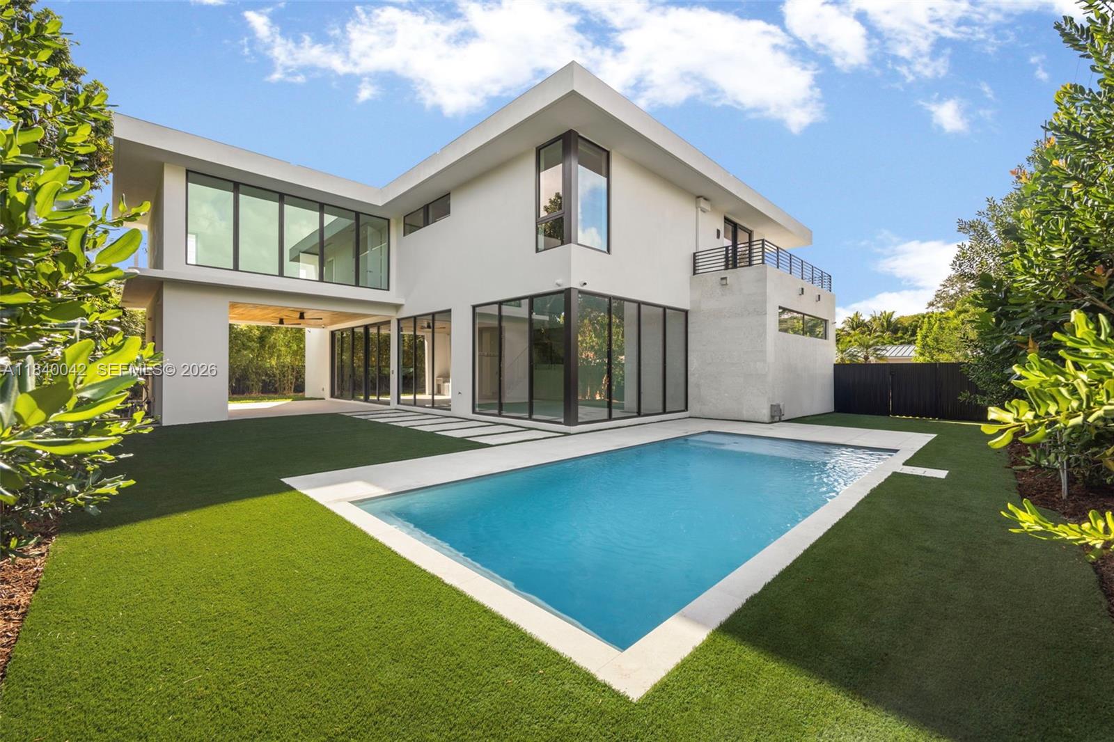 7965 SW 53rd Ave, Miami FL 33143