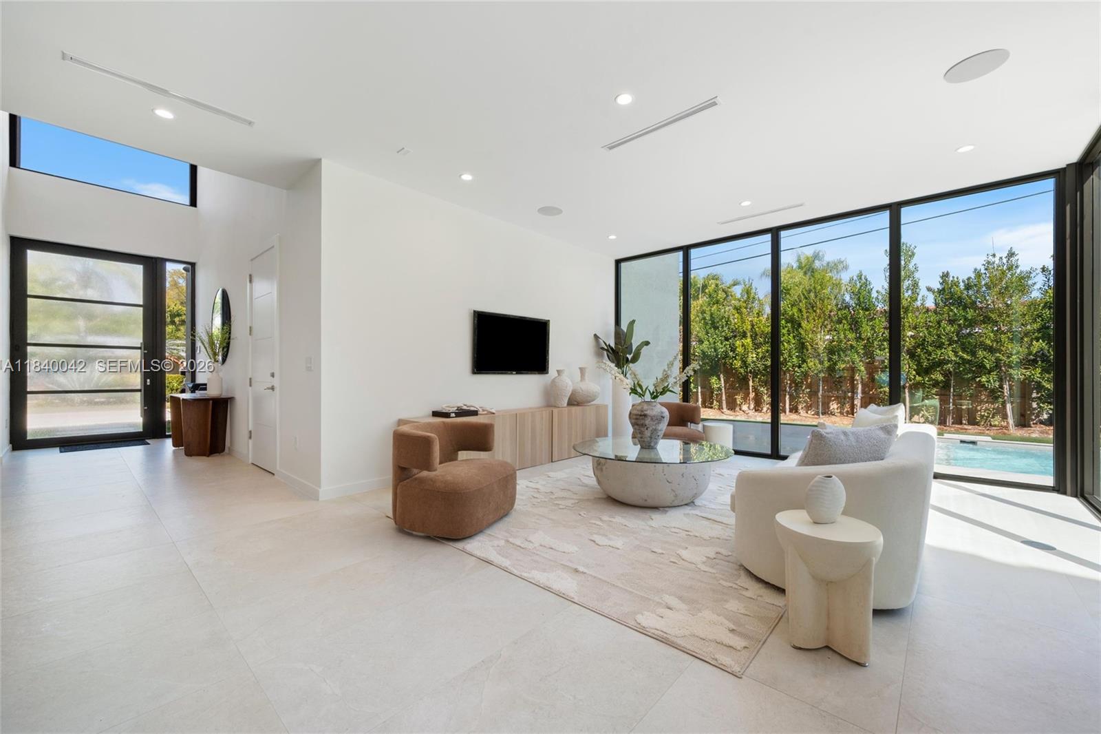 7965 SW 53rd Ave, Miami FL 33143