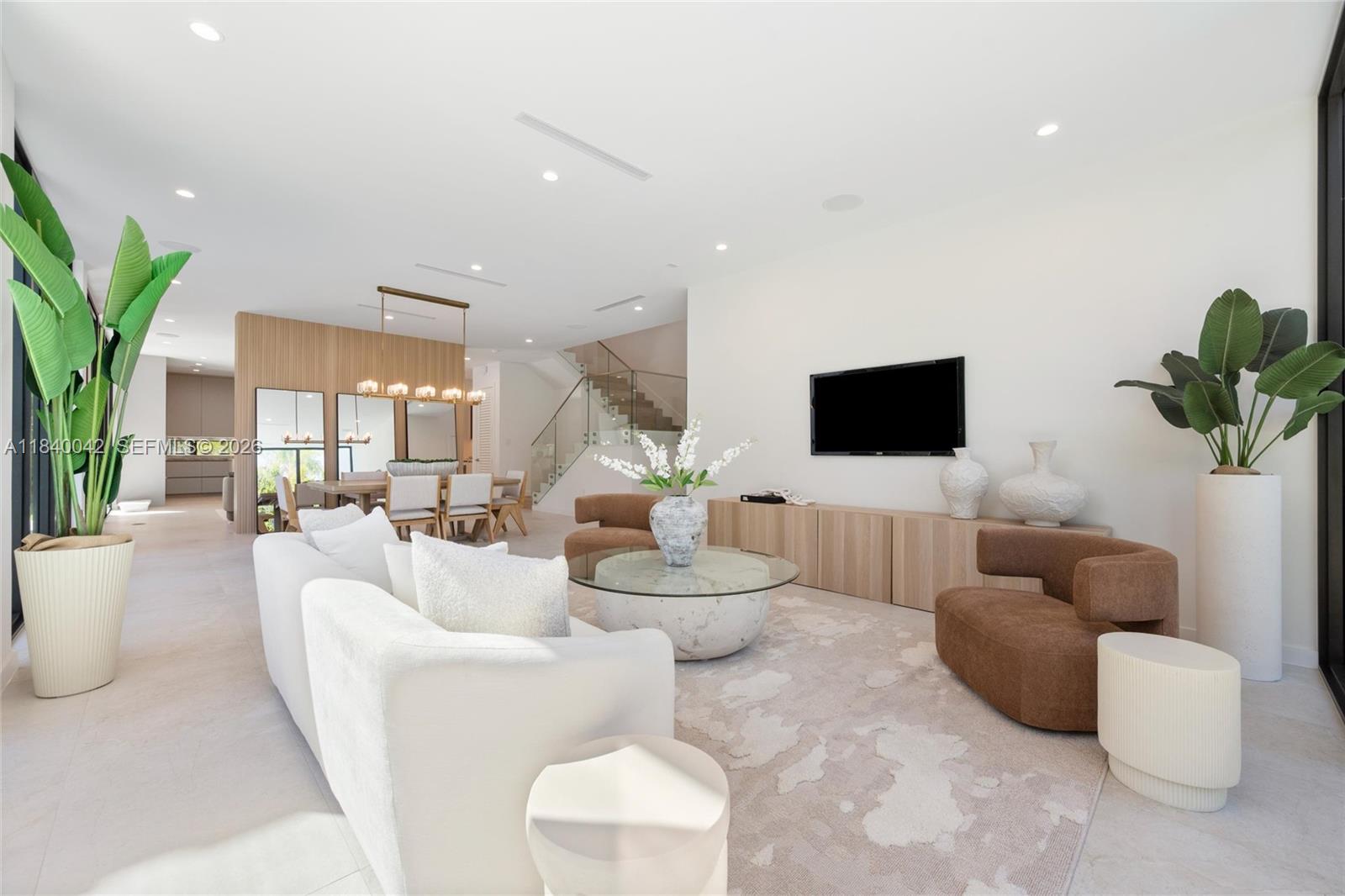 7965 SW 53rd Ave, Miami FL 33143