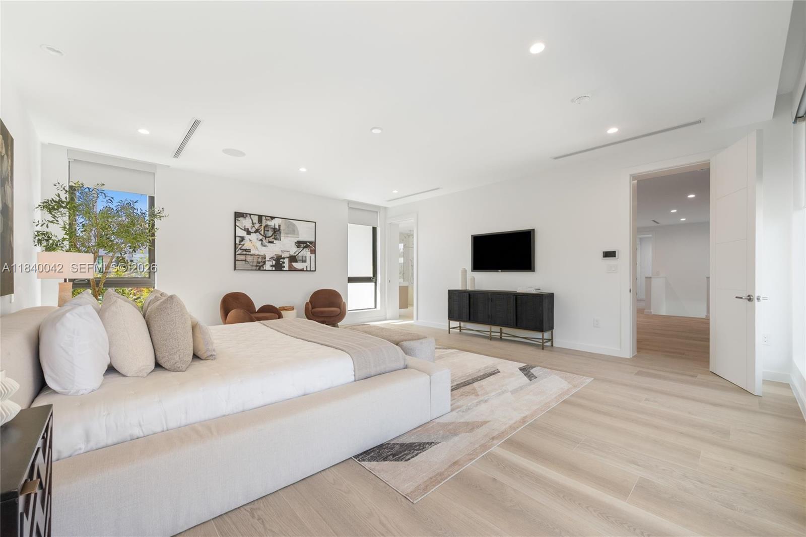7965 SW 53rd Ave, Miami FL 33143