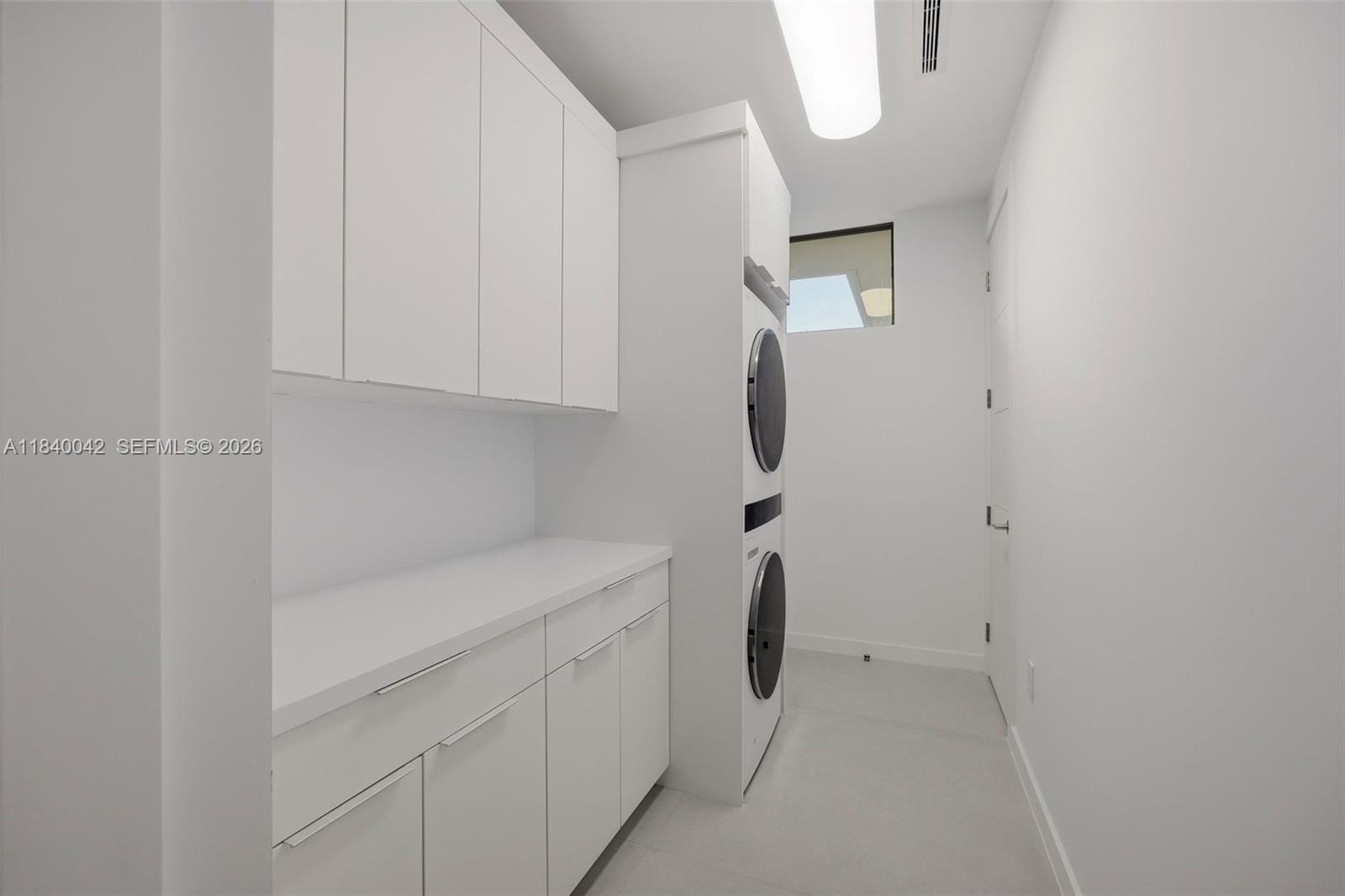 7965 SW 53rd Ave, Miami FL 33143