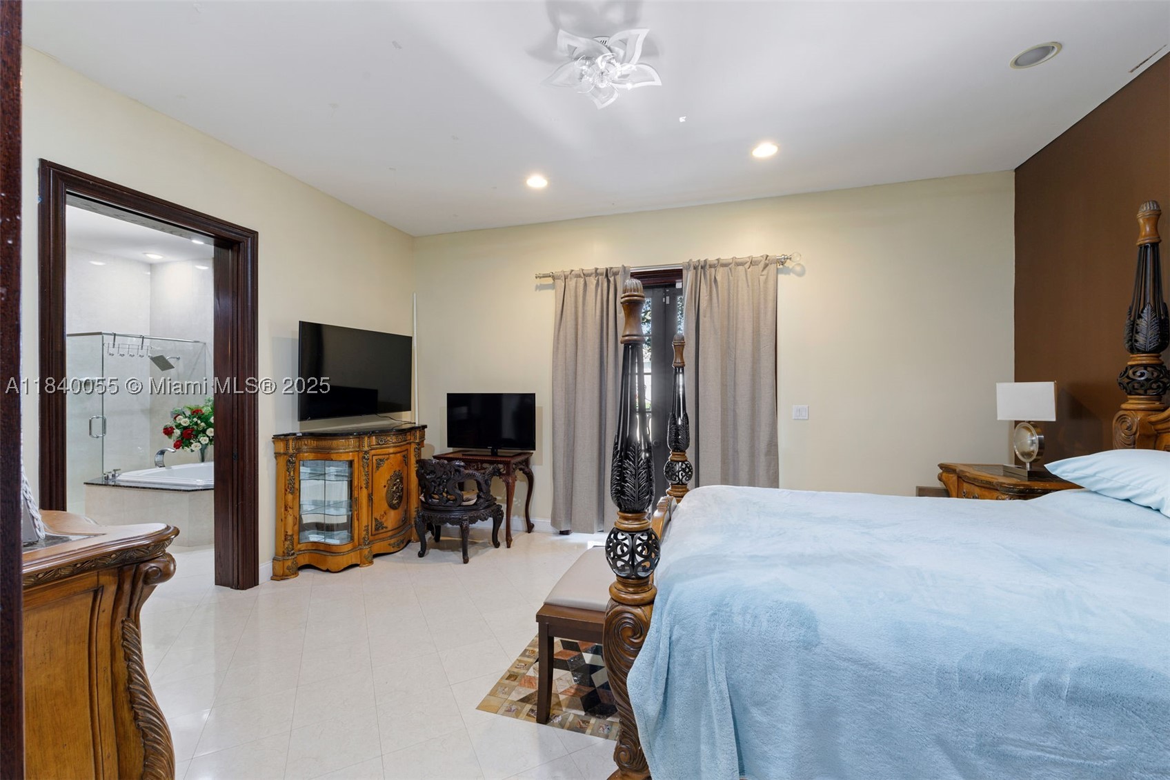 1860 Merion Lane, Coral Springs FL 33071