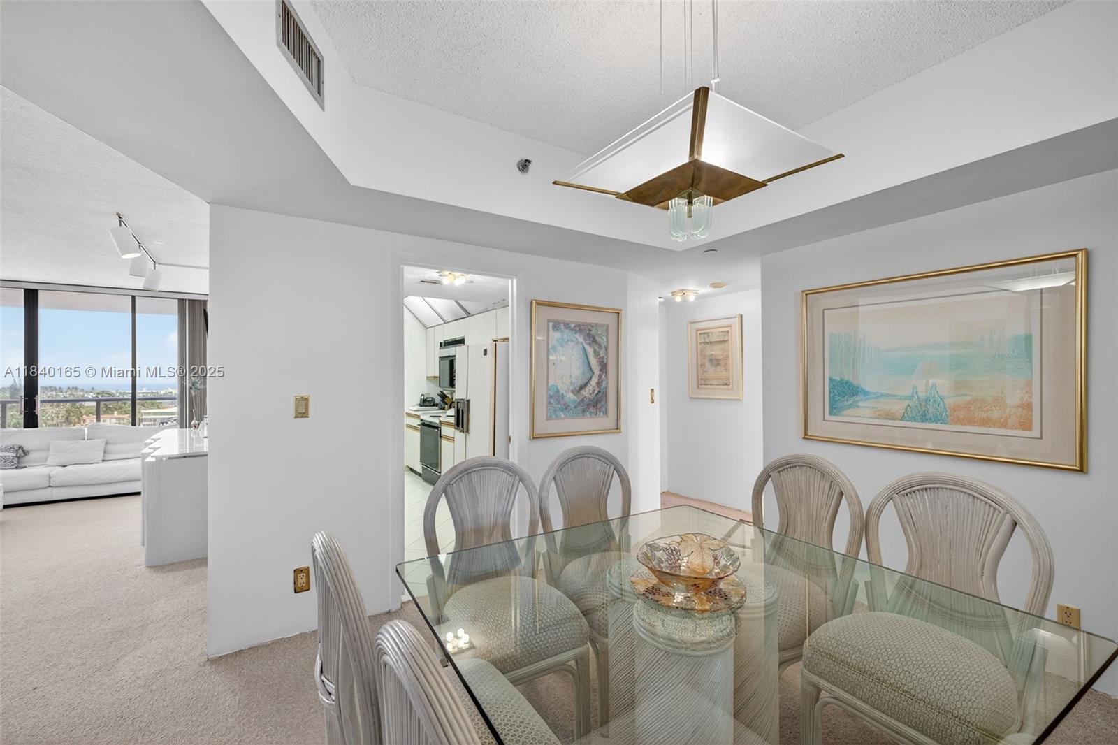 20281 E Country Club Dr #704, Aventura FL 33180