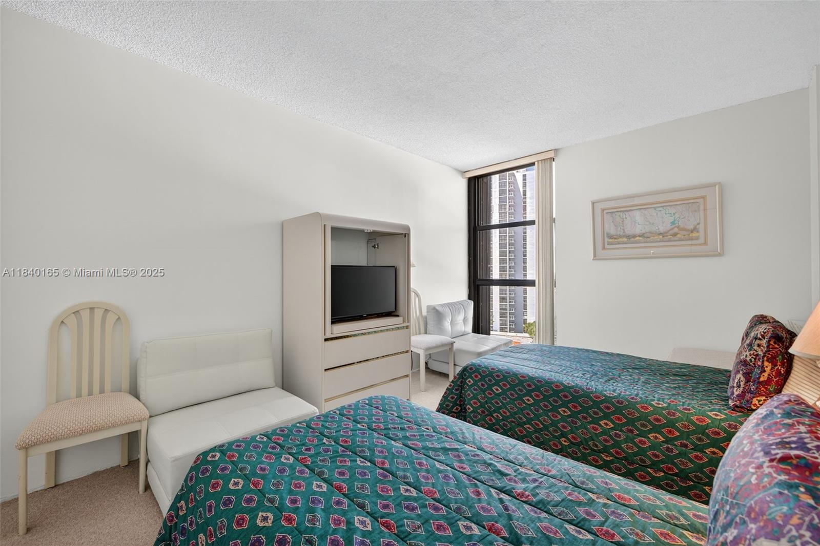 20281 E Country Club Dr #704, Aventura FL 33180