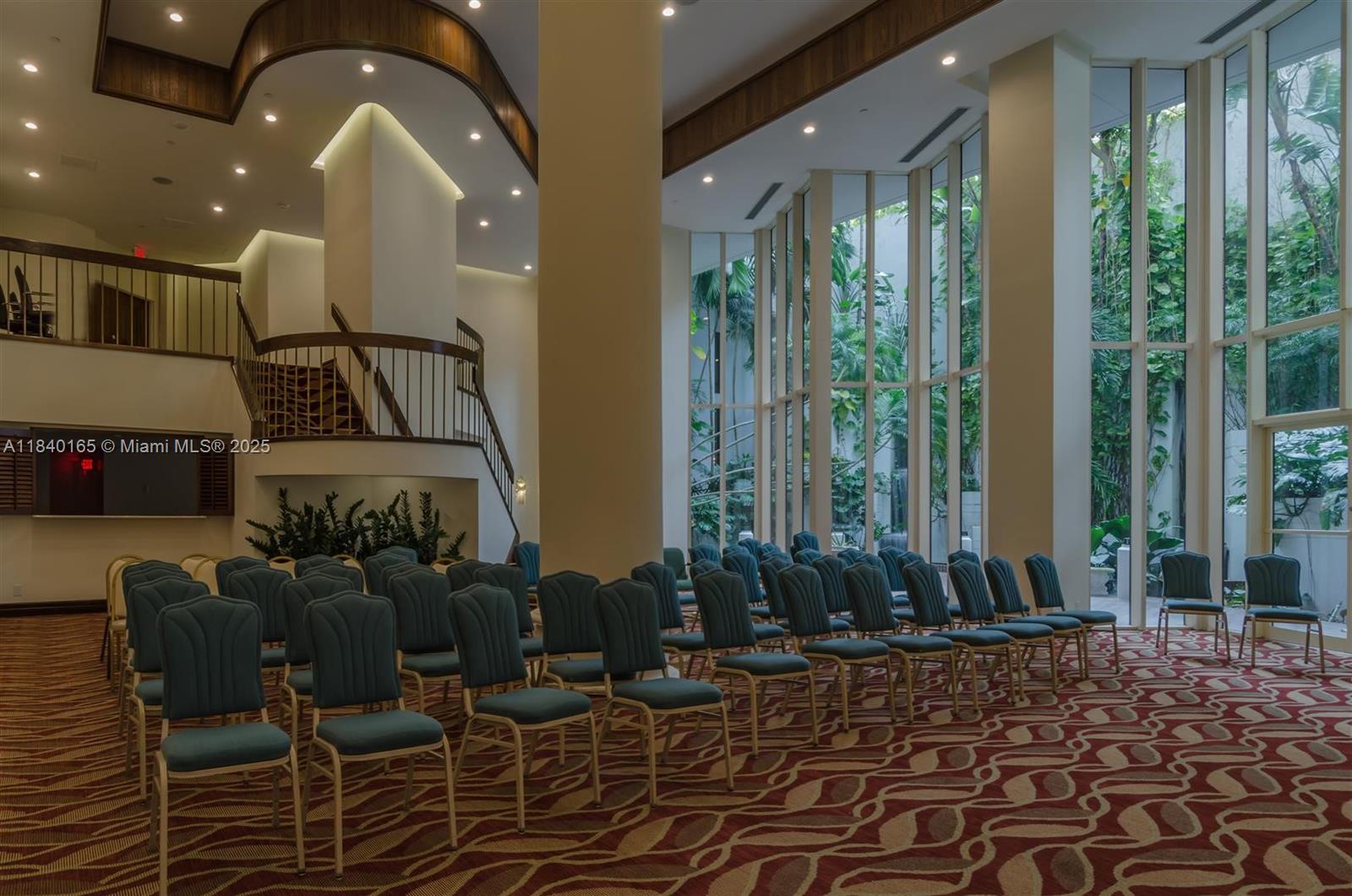 20281 E Country Club Dr #704, Aventura FL 33180