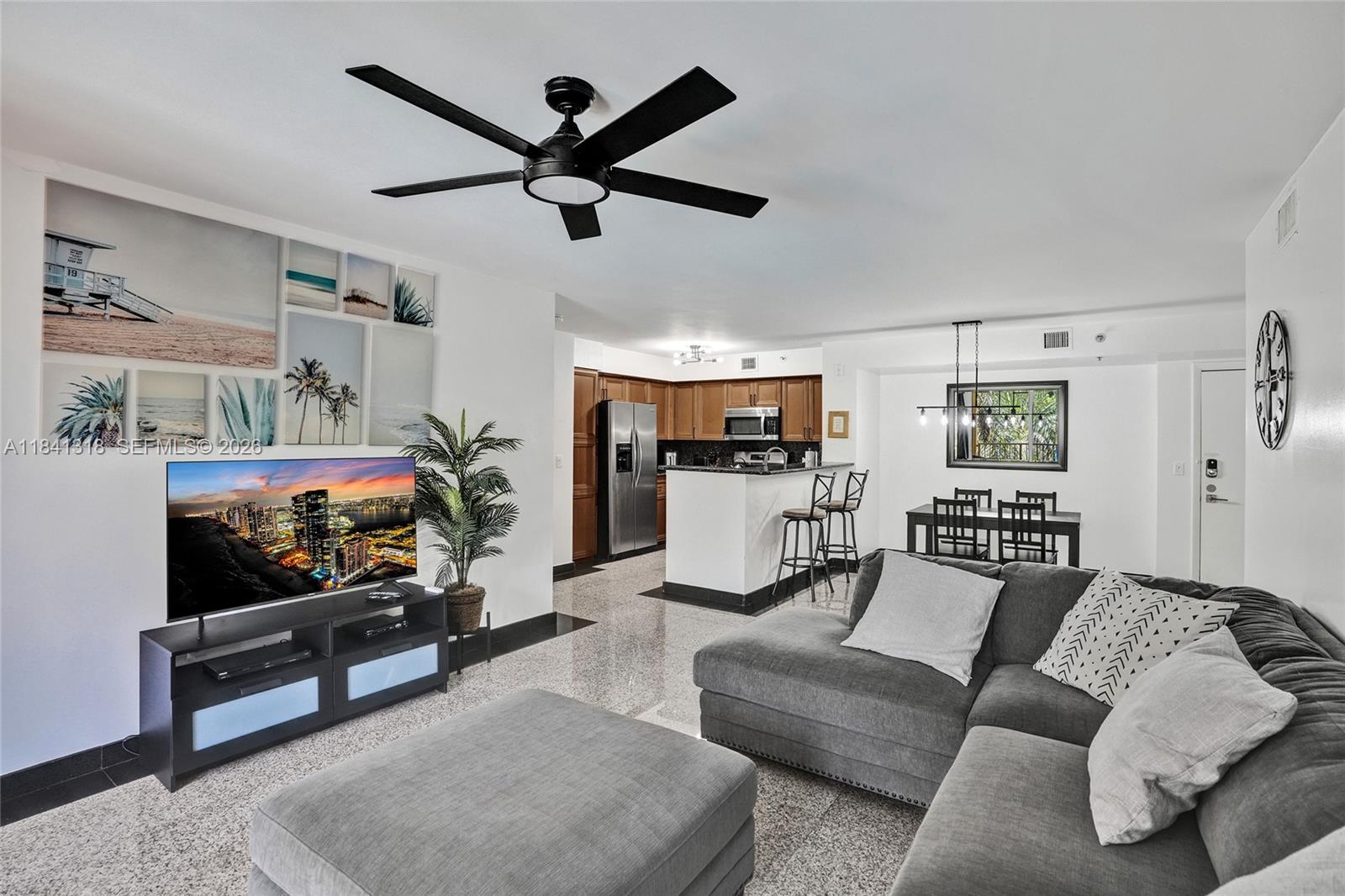 19701 E Country Club Dr #5306, Aventura FL 33180
