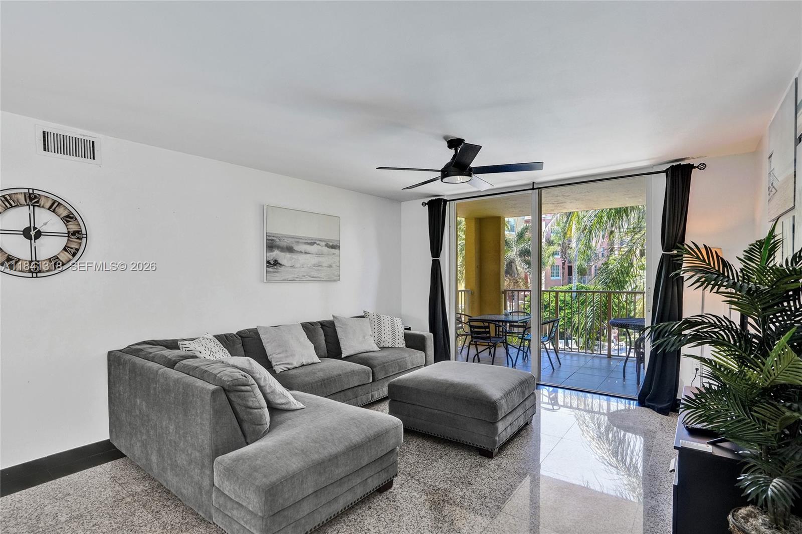19701 E Country Club Dr #5306, Aventura FL 33180