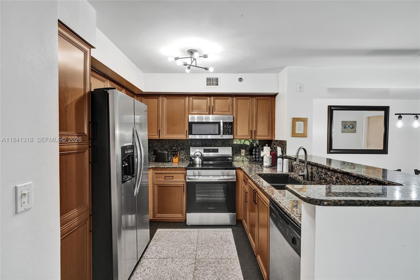19701 E Country Club Dr #5306, Aventura FL 33180