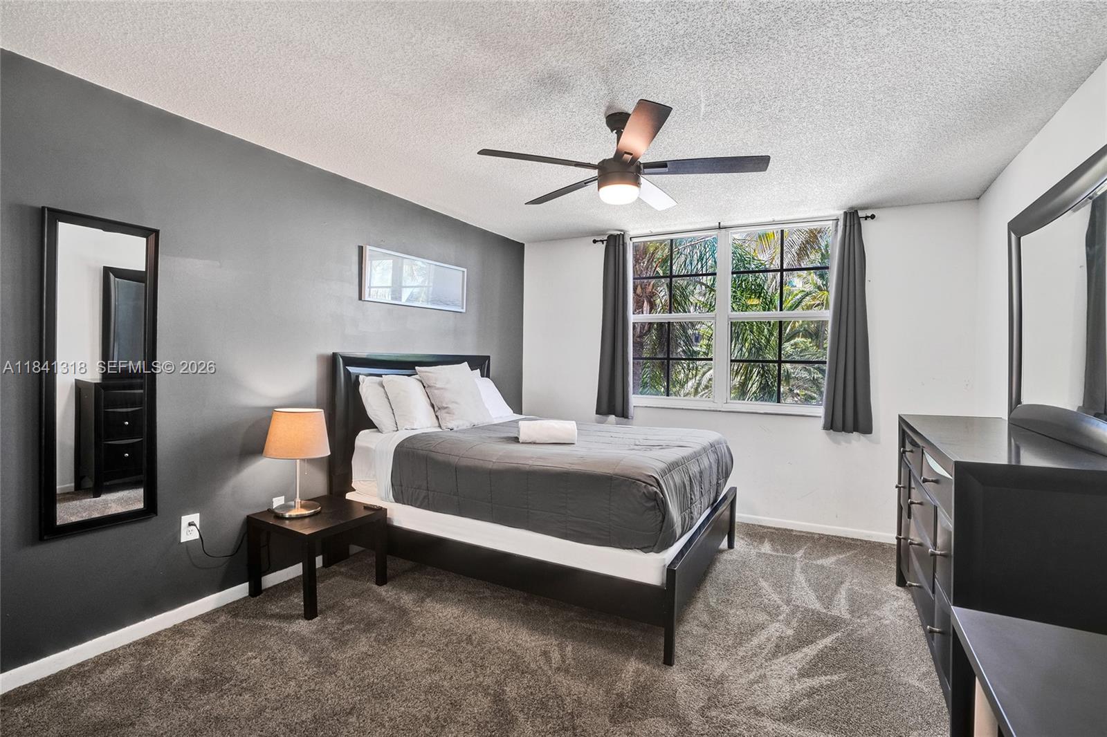 19701 E Country Club Dr #5306, Aventura FL 33180