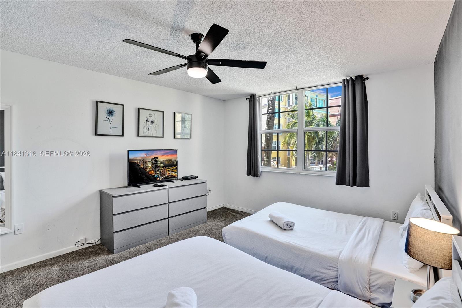 19701 E Country Club Dr #5306, Aventura FL 33180