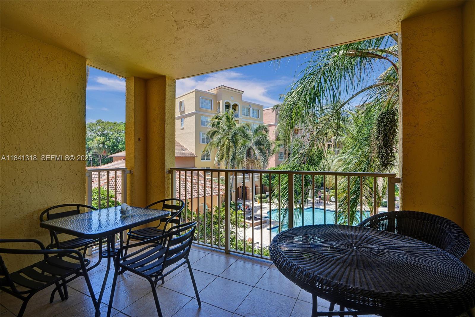 19701 E Country Club Dr #5306, Aventura FL 33180