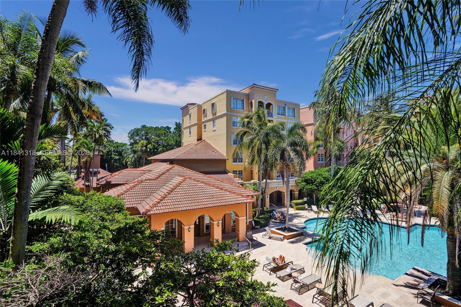 19701 E Country Club Dr #5306, Aventura FL 33180