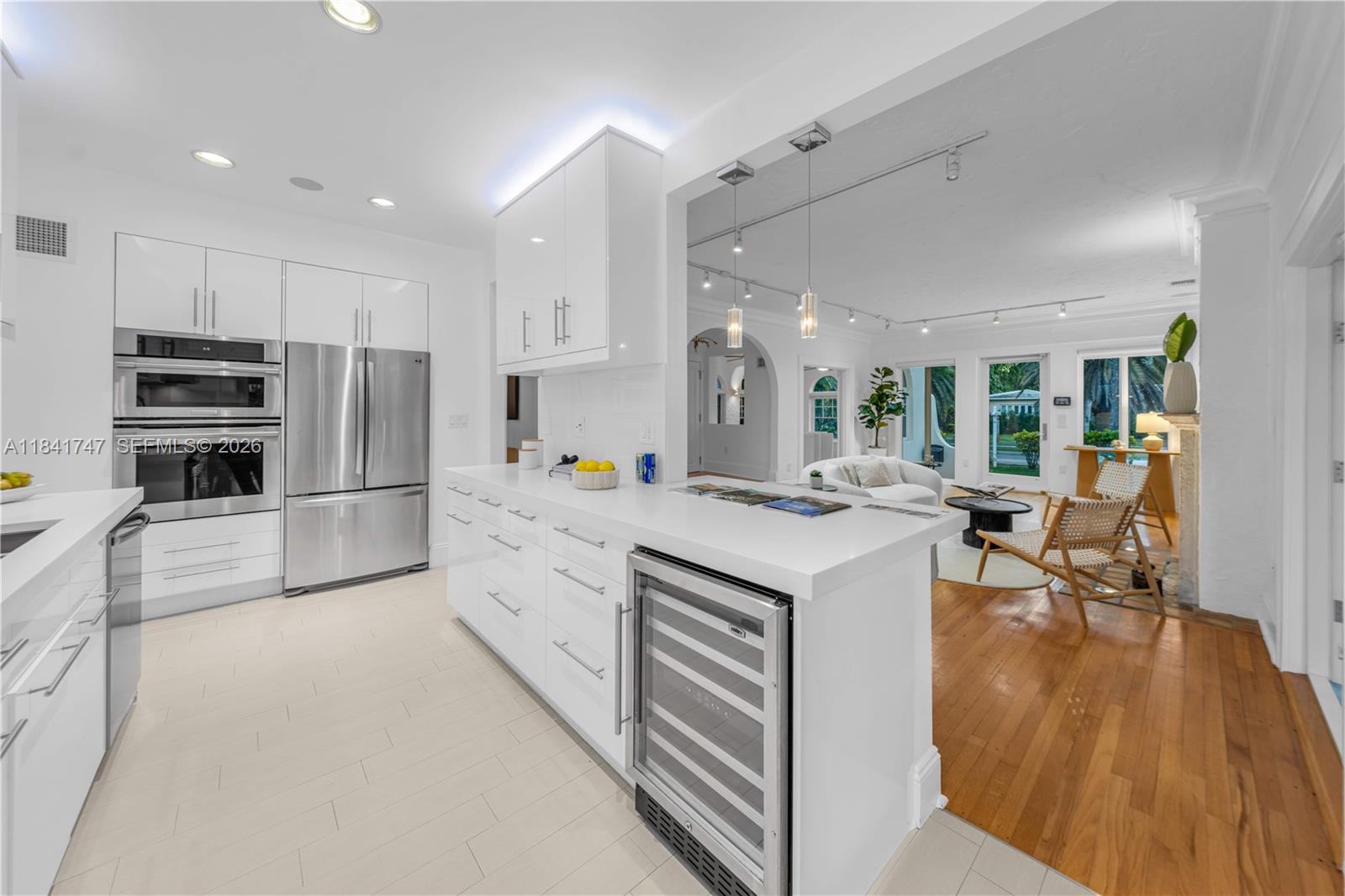 671 NE 57th St, Miami FL 33137