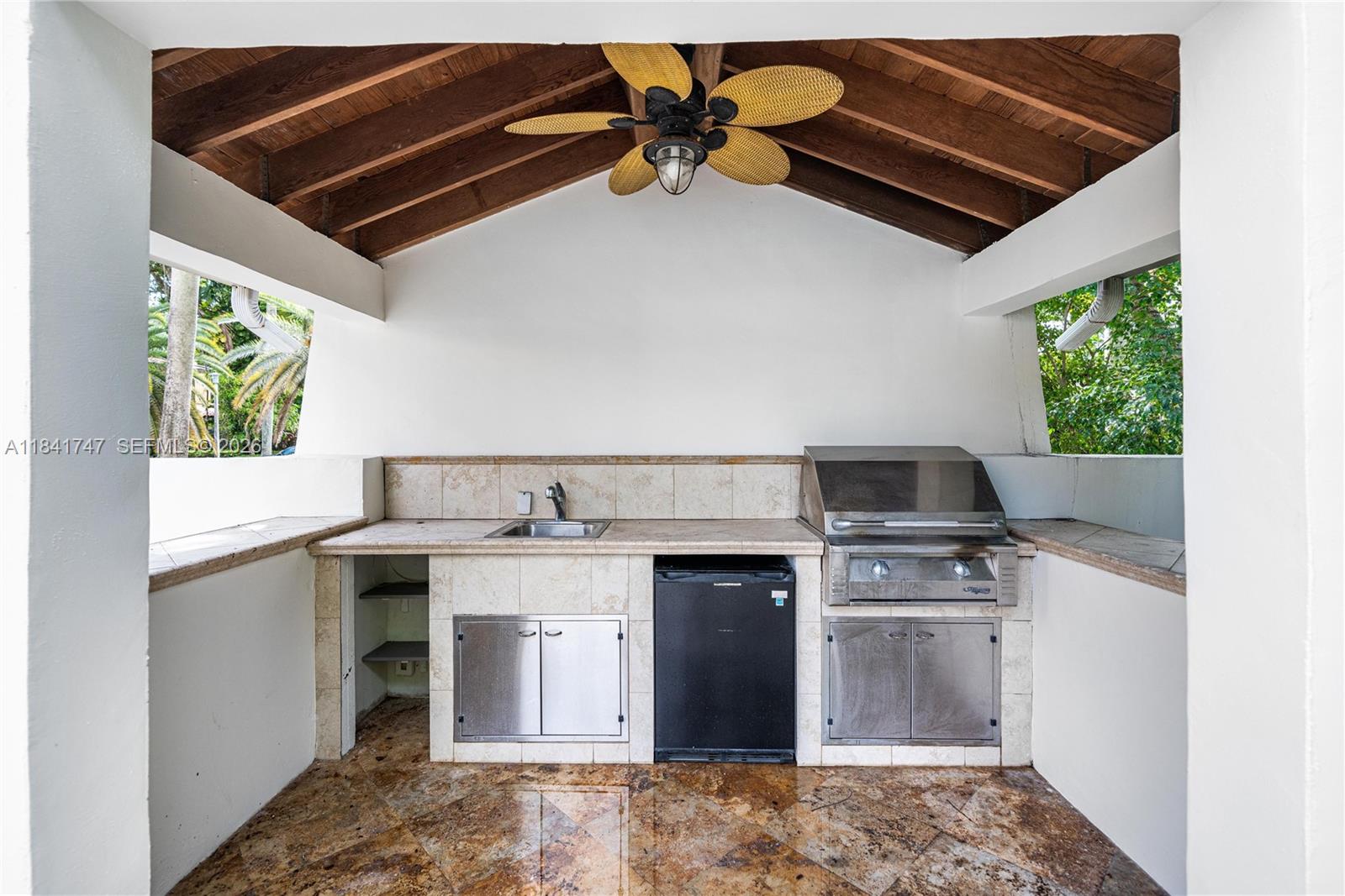 671 NE 57th St, Miami FL 33137