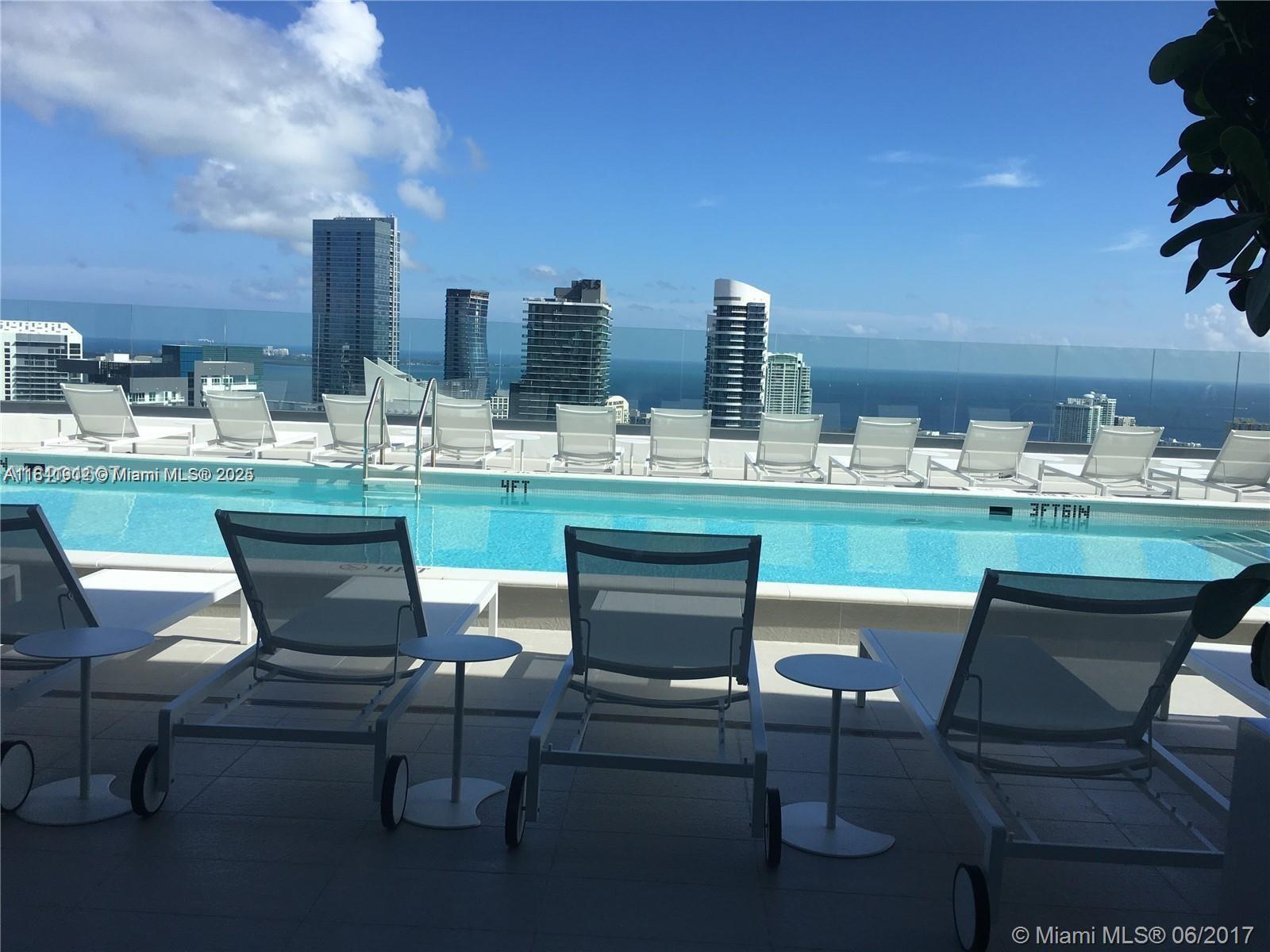 45 SW 9th St #2407, Miami FL 33130