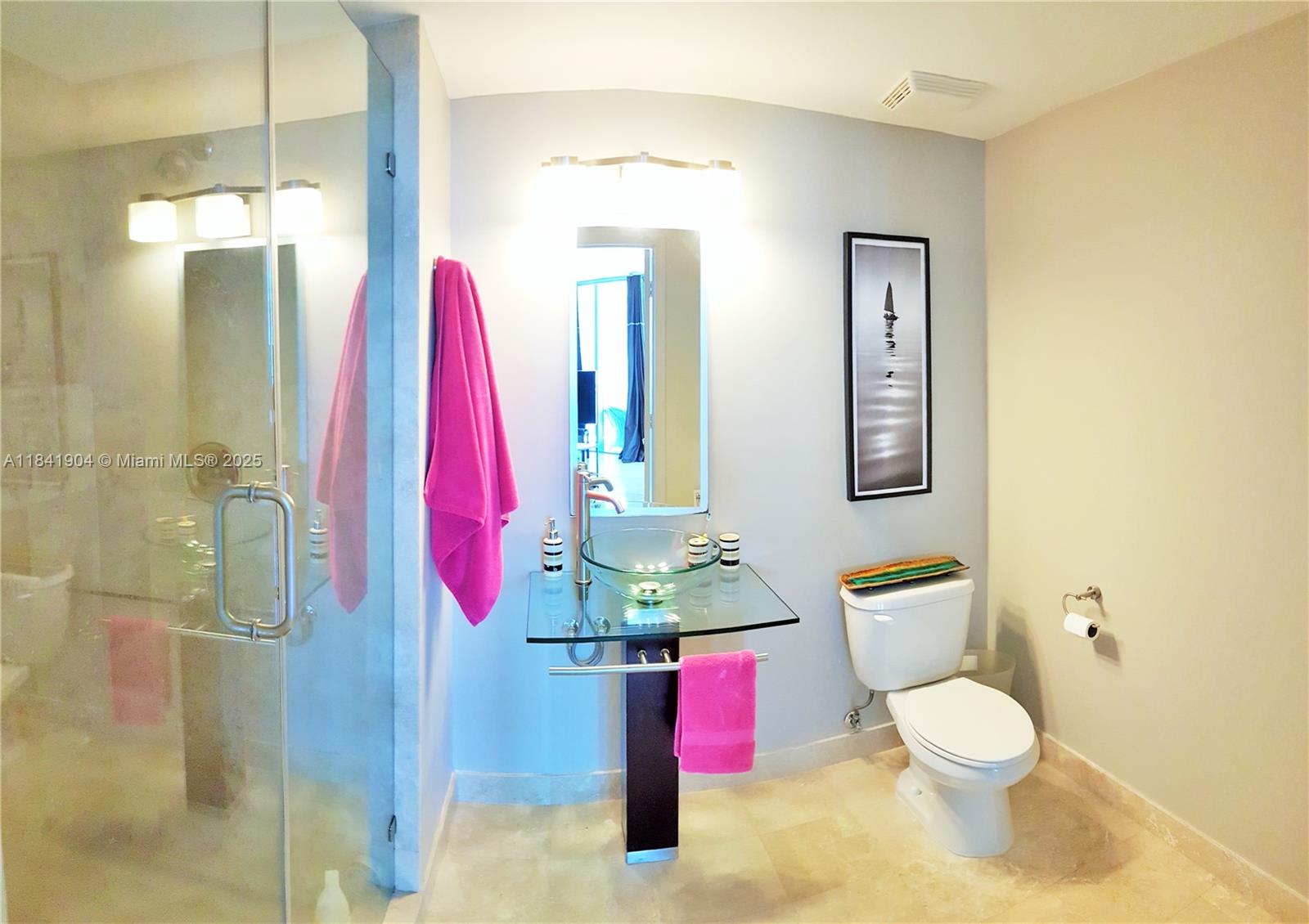 350 S Miami Ave #2002, Miami FL 33130