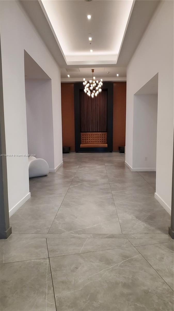 350 S Miami Ave #2002, Miami FL 33130