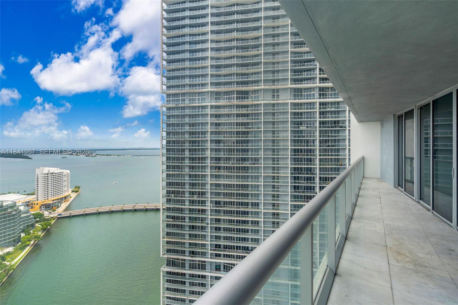 465 Brickell Ave #3505, Miami FL 33131