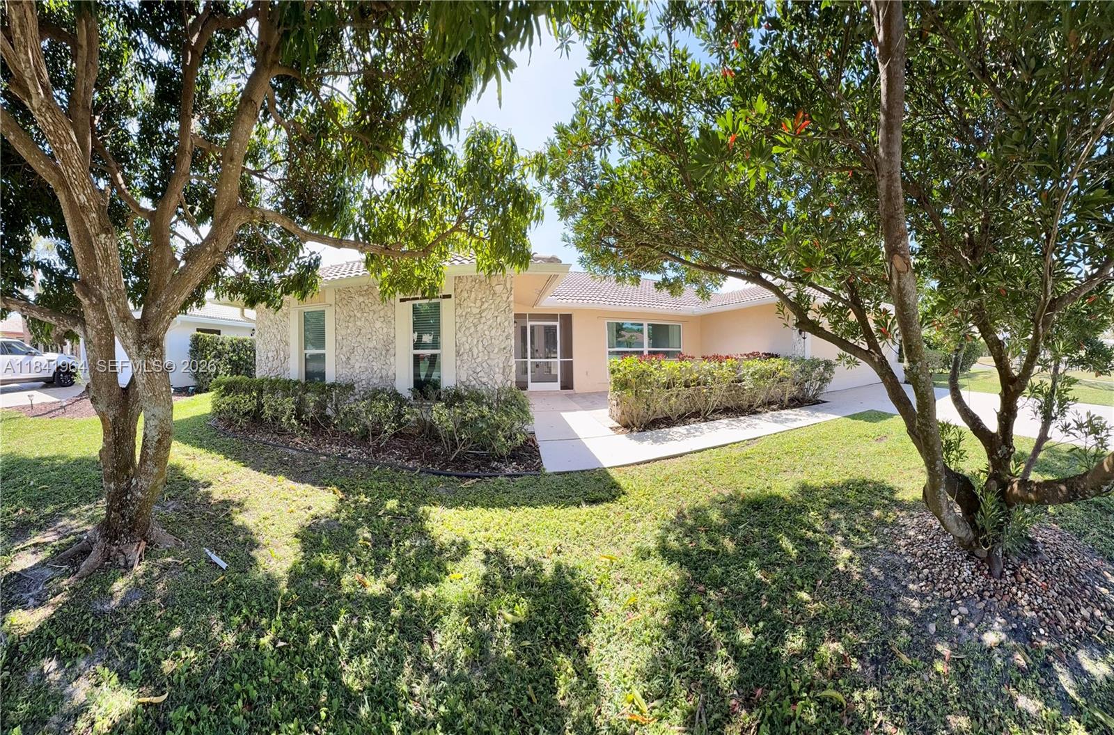 10126 Crosswind Rd, Boca Raton FL 33498