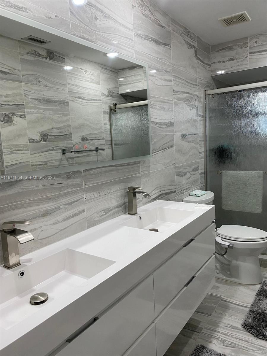 10126 Crosswind Rd, Boca Raton FL 33498