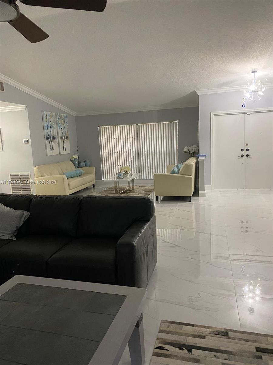 10126 Crosswind Rd, Boca Raton FL 33498