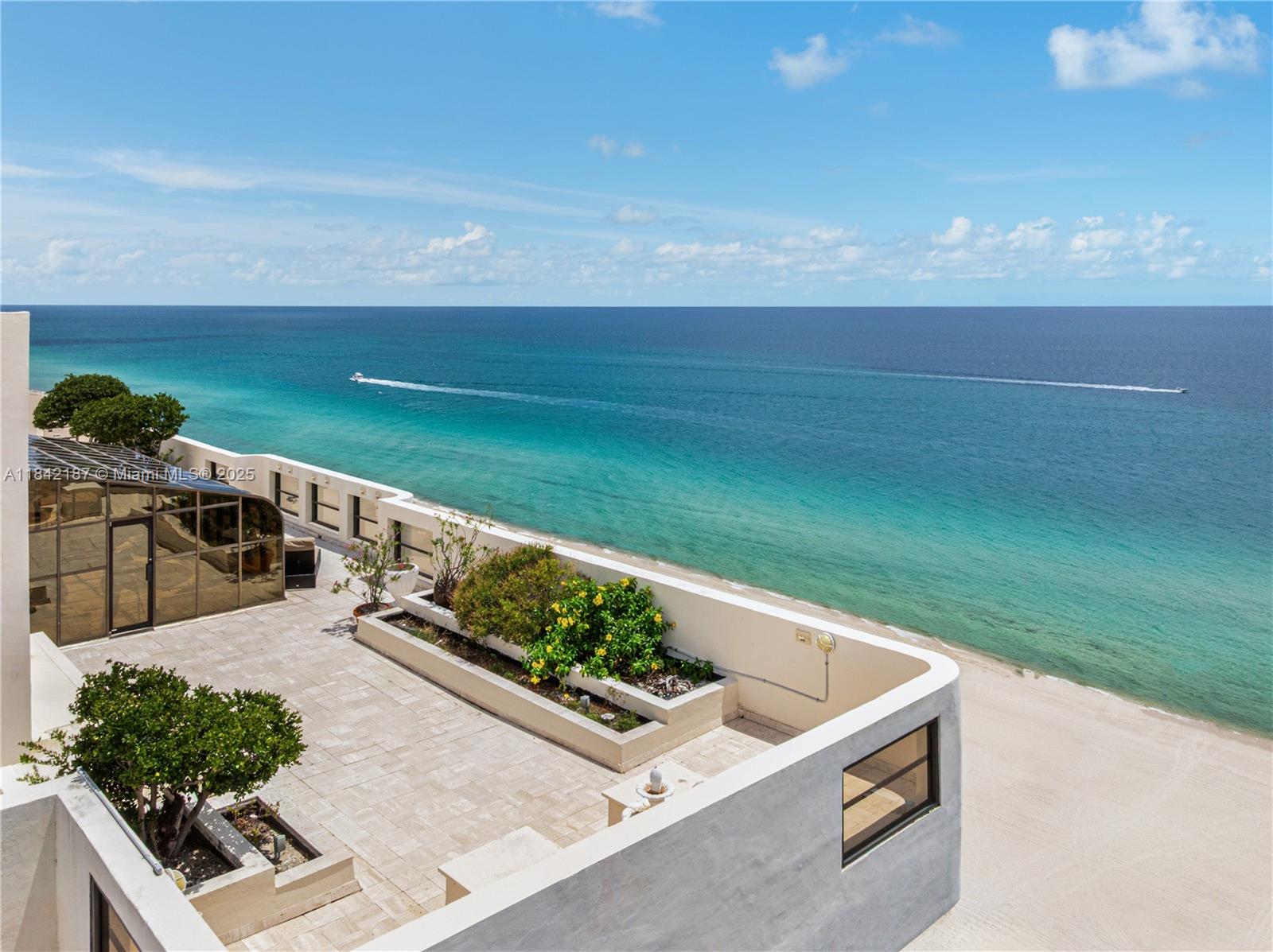 5757 Collins Ave #PH-4, Miami Beach FL 33140