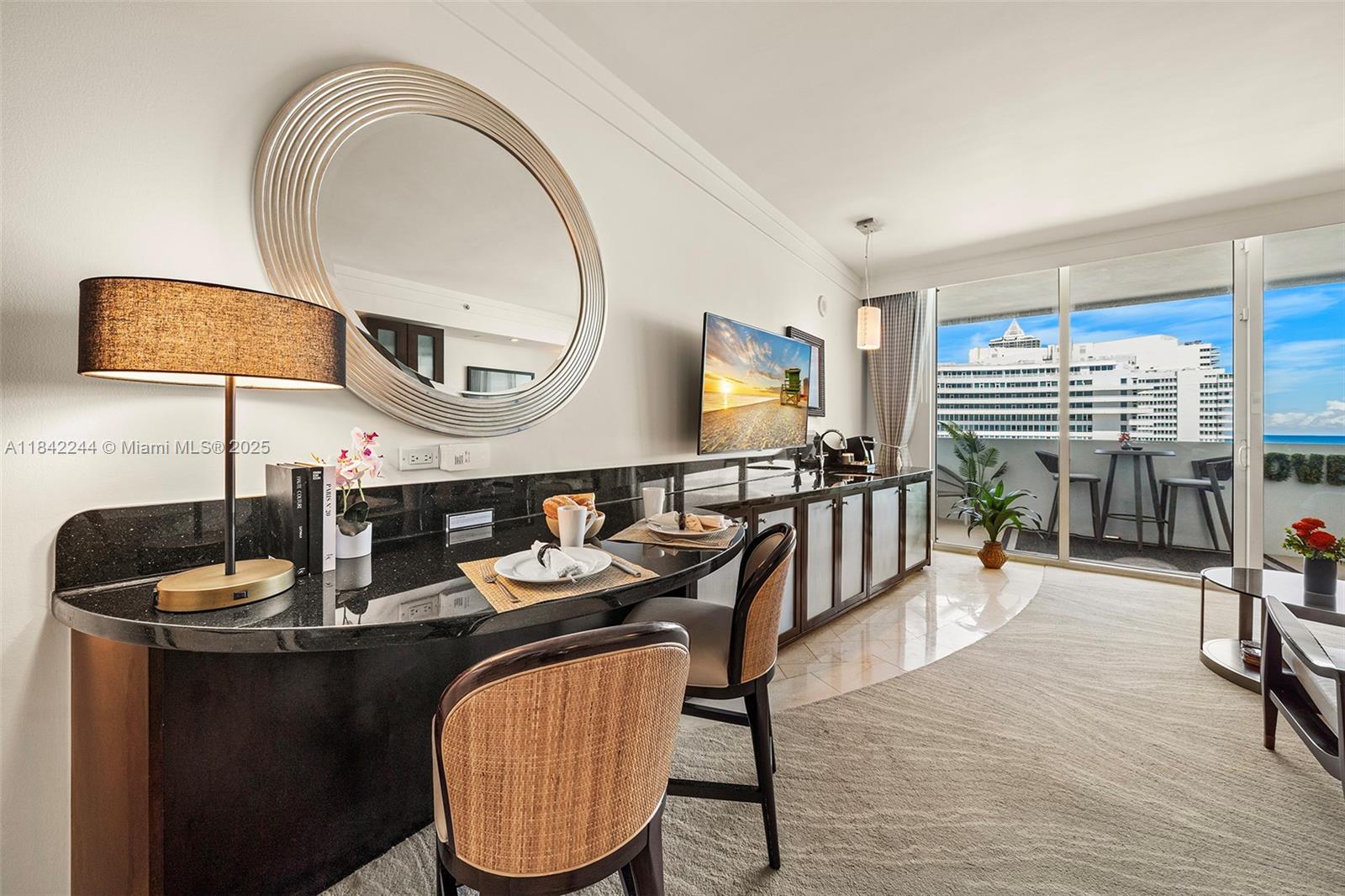 4391 Collins Ave #802, Miami Beach FL 33140