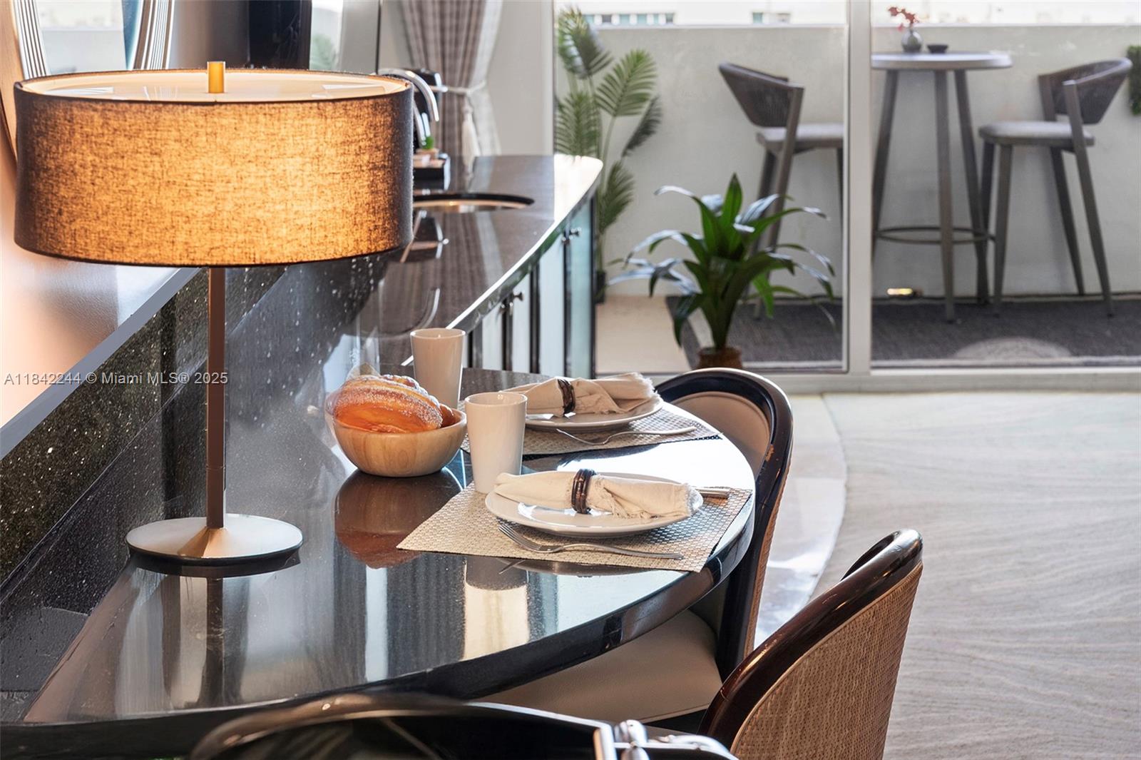 4391 Collins Ave #802, Miami Beach FL 33140