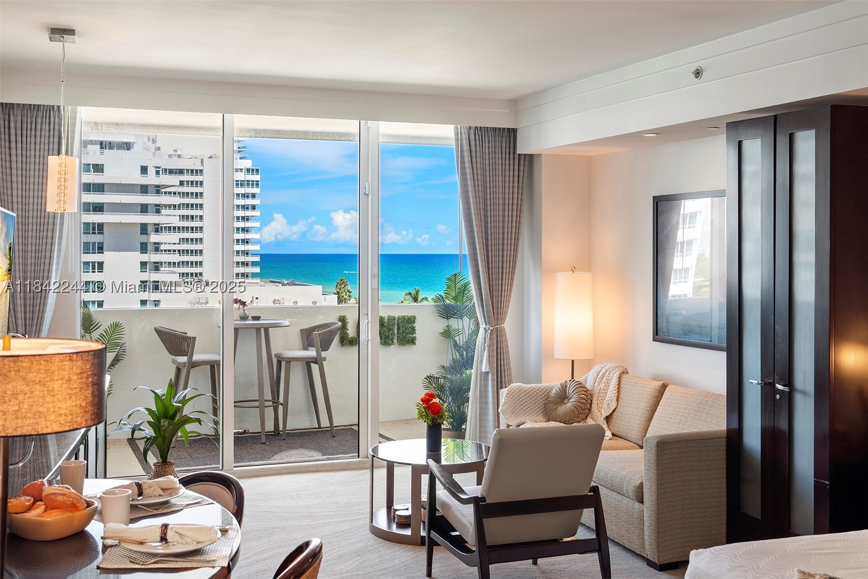 4391 Collins Ave #802, Miami Beach FL 33140
