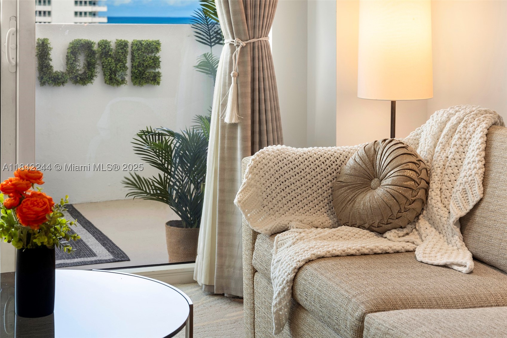 4391 Collins Ave #802, Miami Beach FL 33140