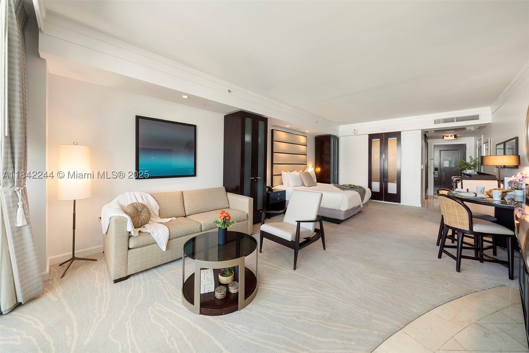 4391 Collins Ave #802, Miami Beach FL 33140