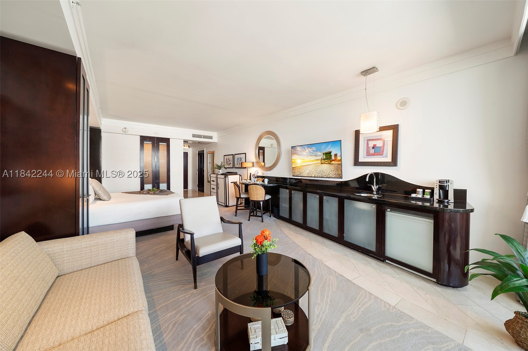4391 Collins Ave #802, Miami Beach FL 33140