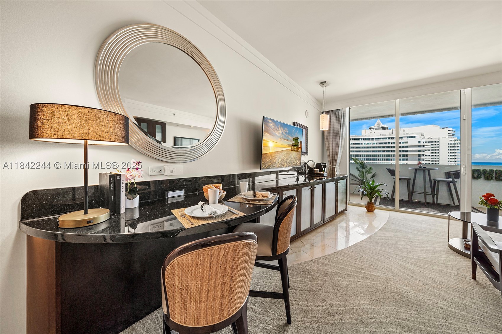 4391 Collins Ave #802, Miami Beach FL 33140