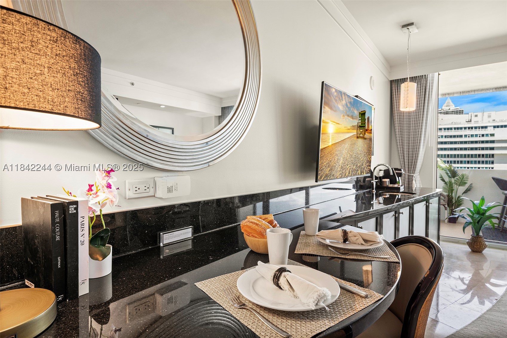 4391 Collins Ave #802, Miami Beach FL 33140