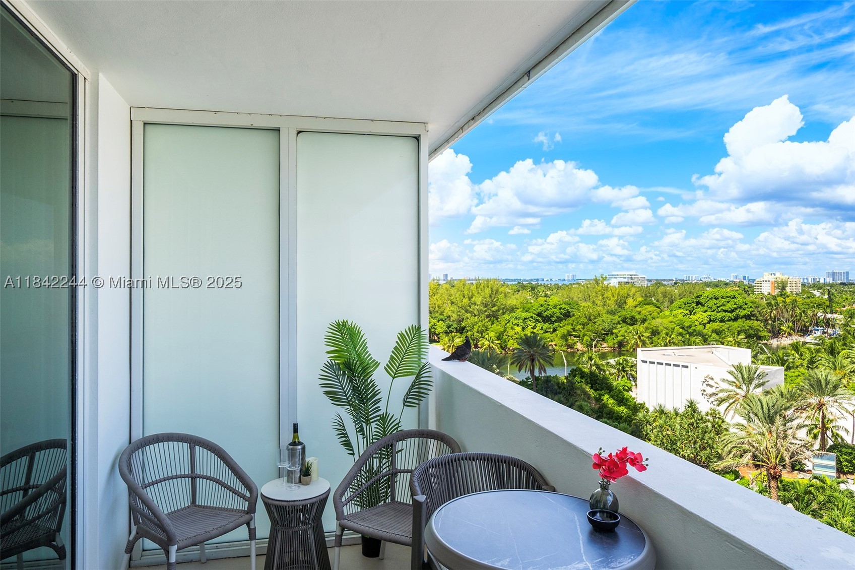 4391 Collins Ave #802, Miami Beach FL 33140