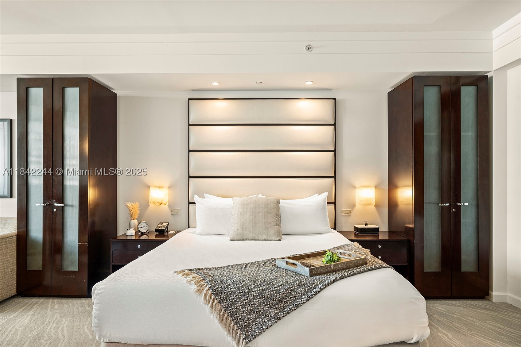 4391 Collins Ave #802, Miami Beach FL 33140