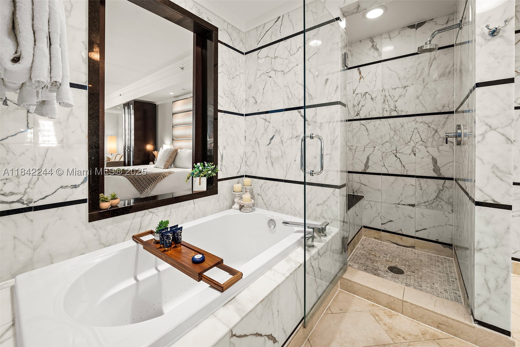 4391 Collins Ave #802, Miami Beach FL 33140