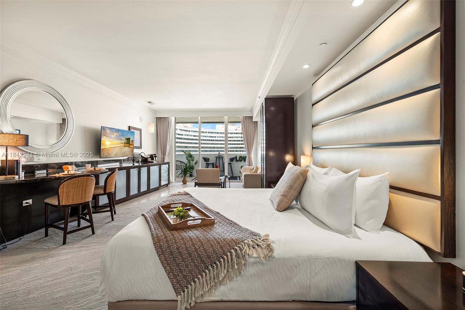 4391 Collins Ave #802, Miami Beach FL 33140