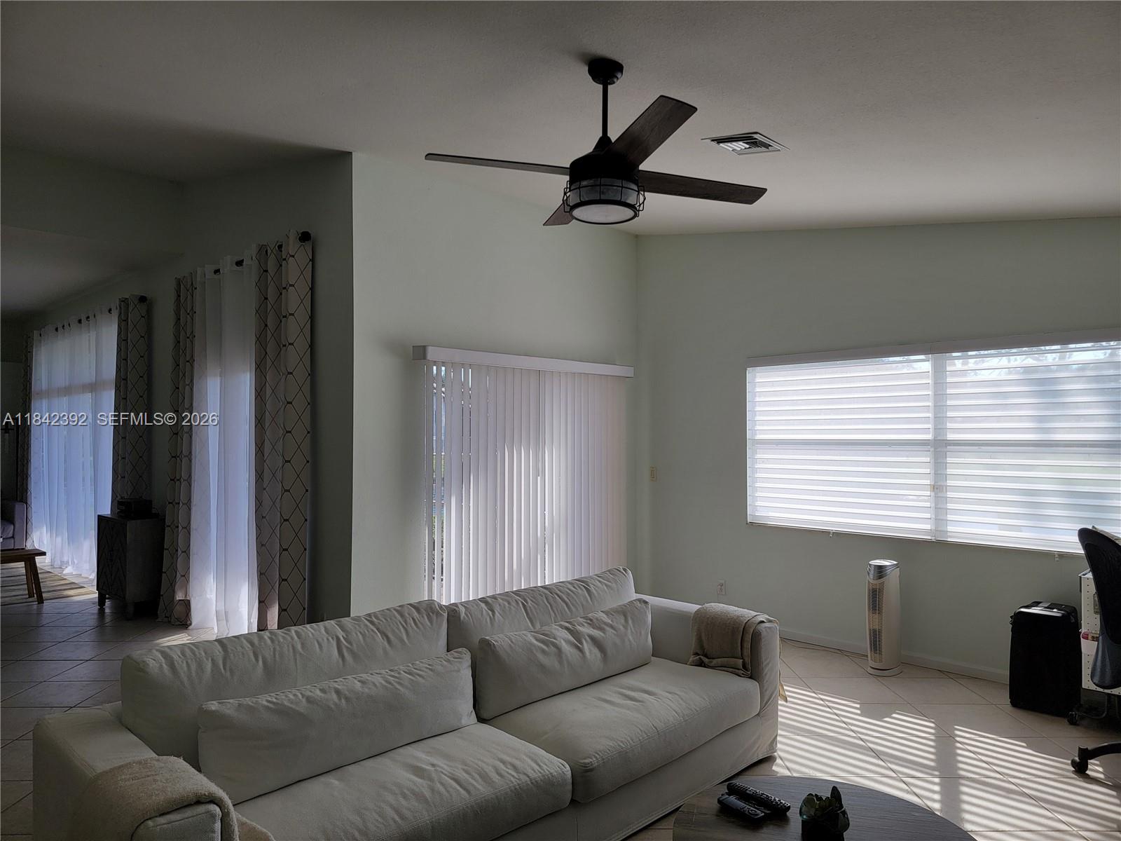 2549 Egret Lake Dr, Green Acres FL 33413
