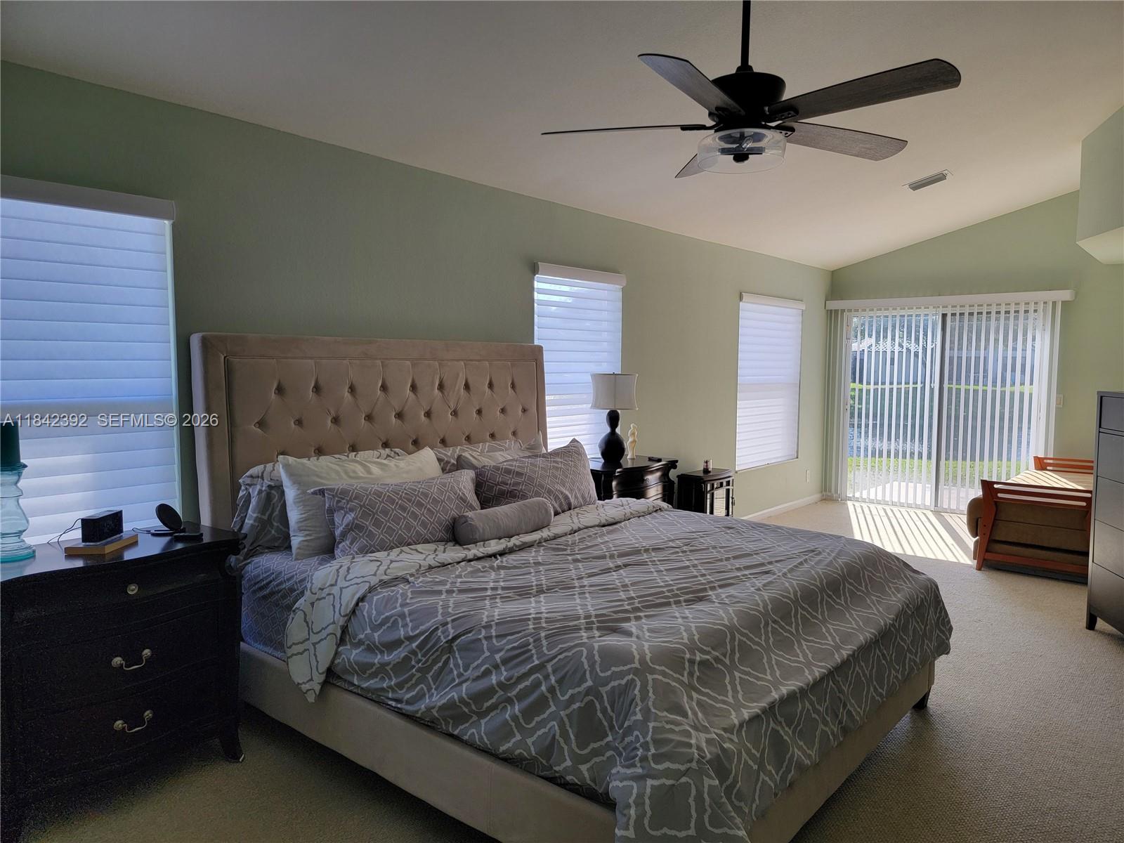 2549 Egret Lake Dr, Green Acres FL 33413