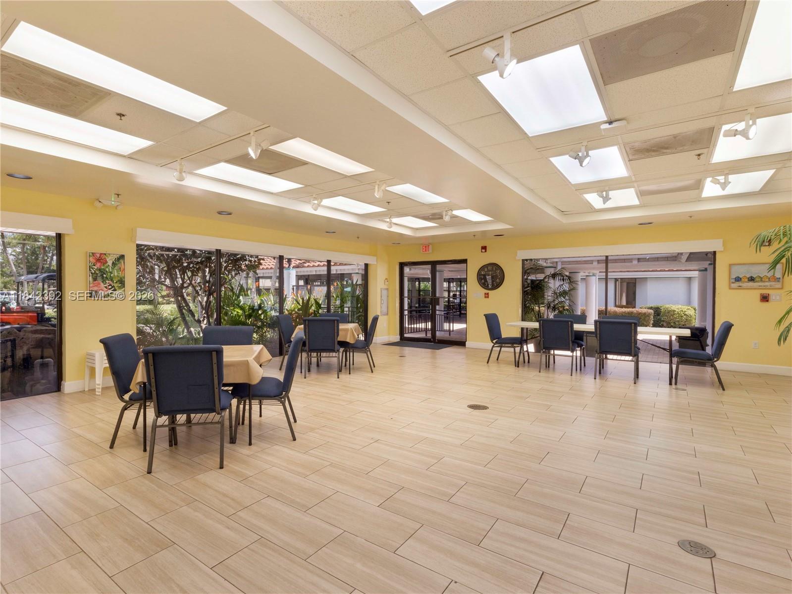 2549 Egret Lake Dr, Green Acres FL 33413