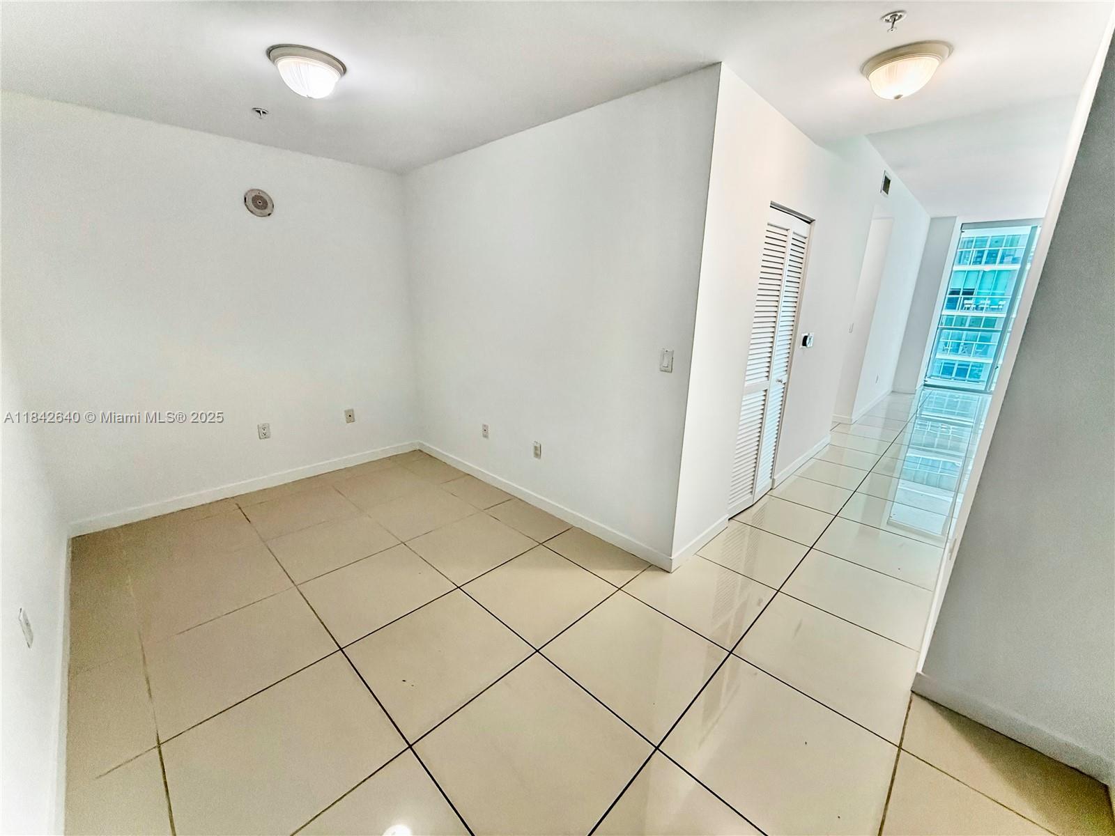 79 SW 12th St #1909-S + DEN, Miami FL 33130