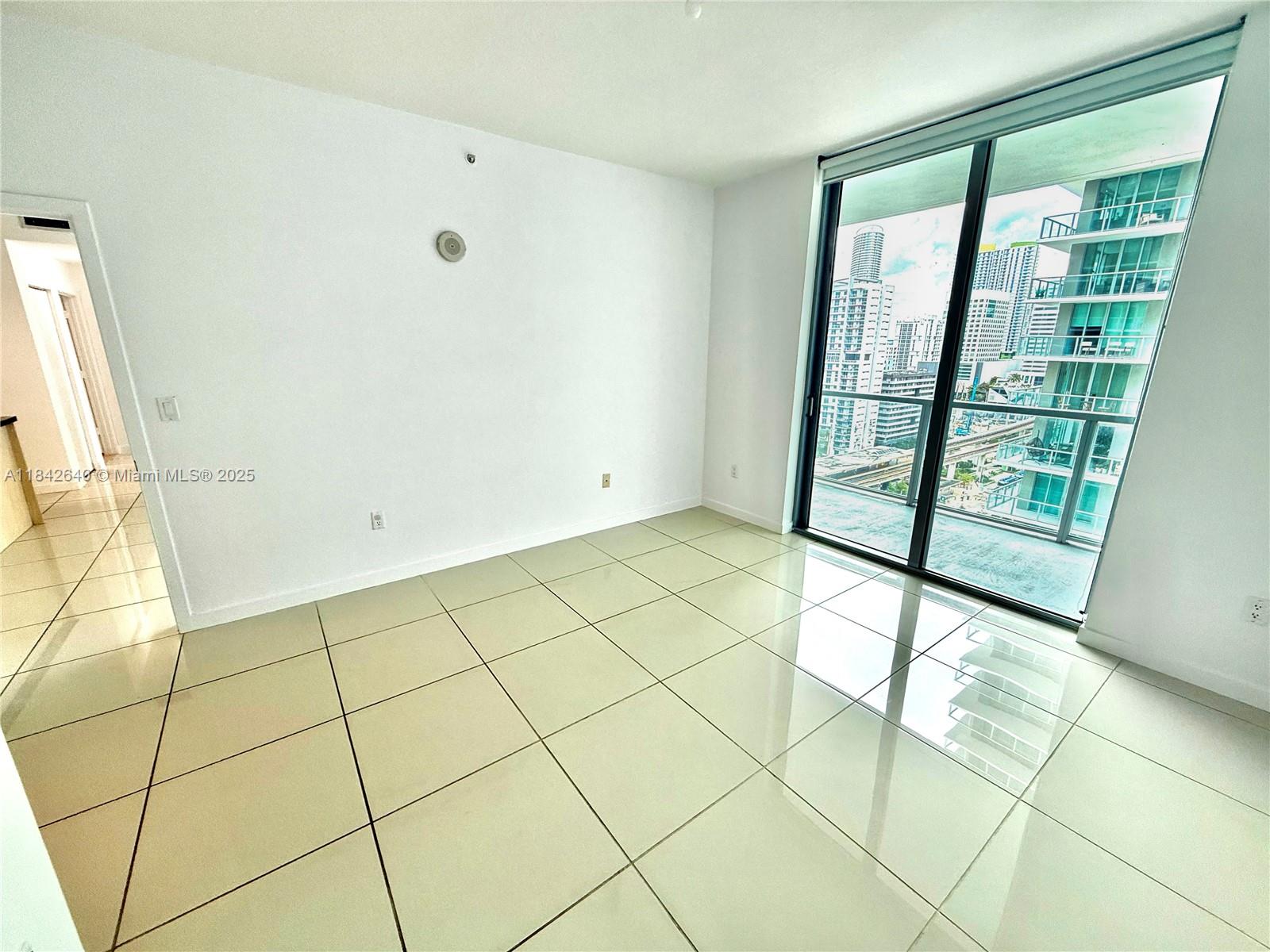 79 SW 12th St #1909-S + DEN, Miami FL 33130