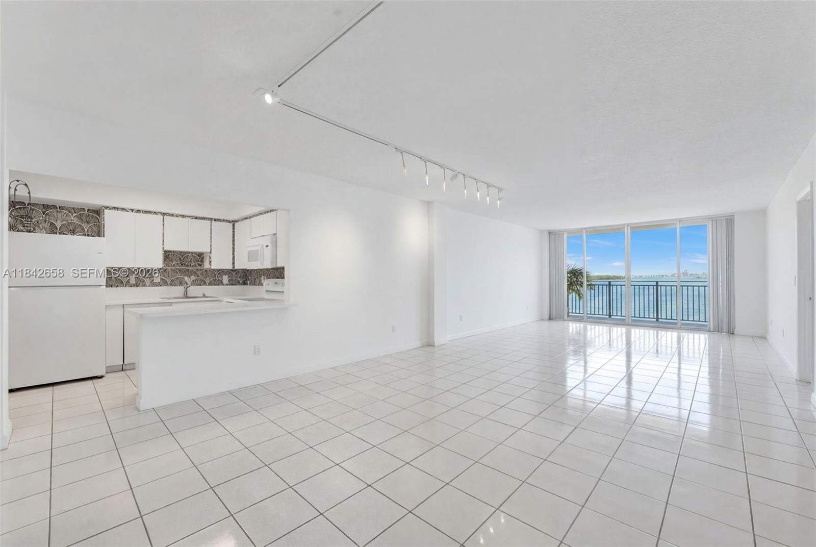 770 NE 69th St #4H, Miami FL 33138